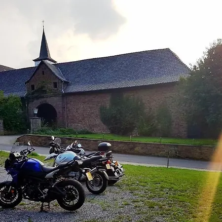 Hotel Burg Hausen *